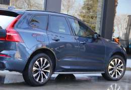 2022 VOLVO XC60 PLUSDARK+YANBASAMK İÇ TABA RENK