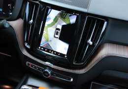 2022 VOLVO XC60 PLUSDARK+YANBASAMK İÇ TABA RENK