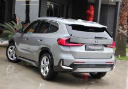2024 BMW İX1 TABA DERİ KOLTUK+HAFIZA+NAVG+20KDV