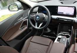 2024 BMW İX1 TABA DERİ KOLTUK+HAFIZA+NAVG+20KDV