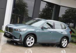 2024 BMW İX1 XLİNE NAVG+HAFIZA YEŞİL/İÇSİYAH %20KDV