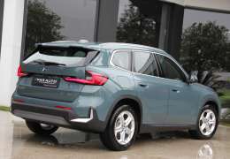 2024 BMW İX1 XLİNE NAVG+HAFIZA YEŞİL/İÇSİYAH %20KDV
