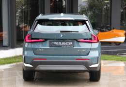 2024 BMW İX1 XLİNE NAVG+HAFIZA YEŞİL/İÇSİYAH %20KDV