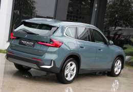 2024 BMW İX1 XLİNE NAVG+HAFIZA YEŞİL/İÇSİYAH %20KDV