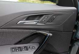 2024 BMW İX1 XLİNE NAVG+HAFIZA YEŞİL/İÇSİYAH %20KDV