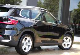2024 BMW İX1 XLİNE NAVGİSYN+HAFIZA %20KDV
