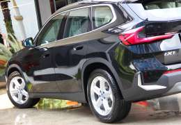 2024 BMW İX1 XLİNE NAVGİSYN+HAFIZA %20KDV