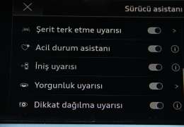 2025 AUDİ A3 ISITMA+KAHVEDERİ+KÖRNKTA+NAVGSYN