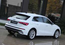 2025 AUDİ A3 ISITMA+KAHVEDERİ+KÖRNKTA+NAVGSYN