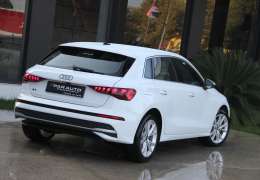 2025 AUDİ A3 ISITMA+SİYAHDERİ+KÖRNKTA+NAVGSYN